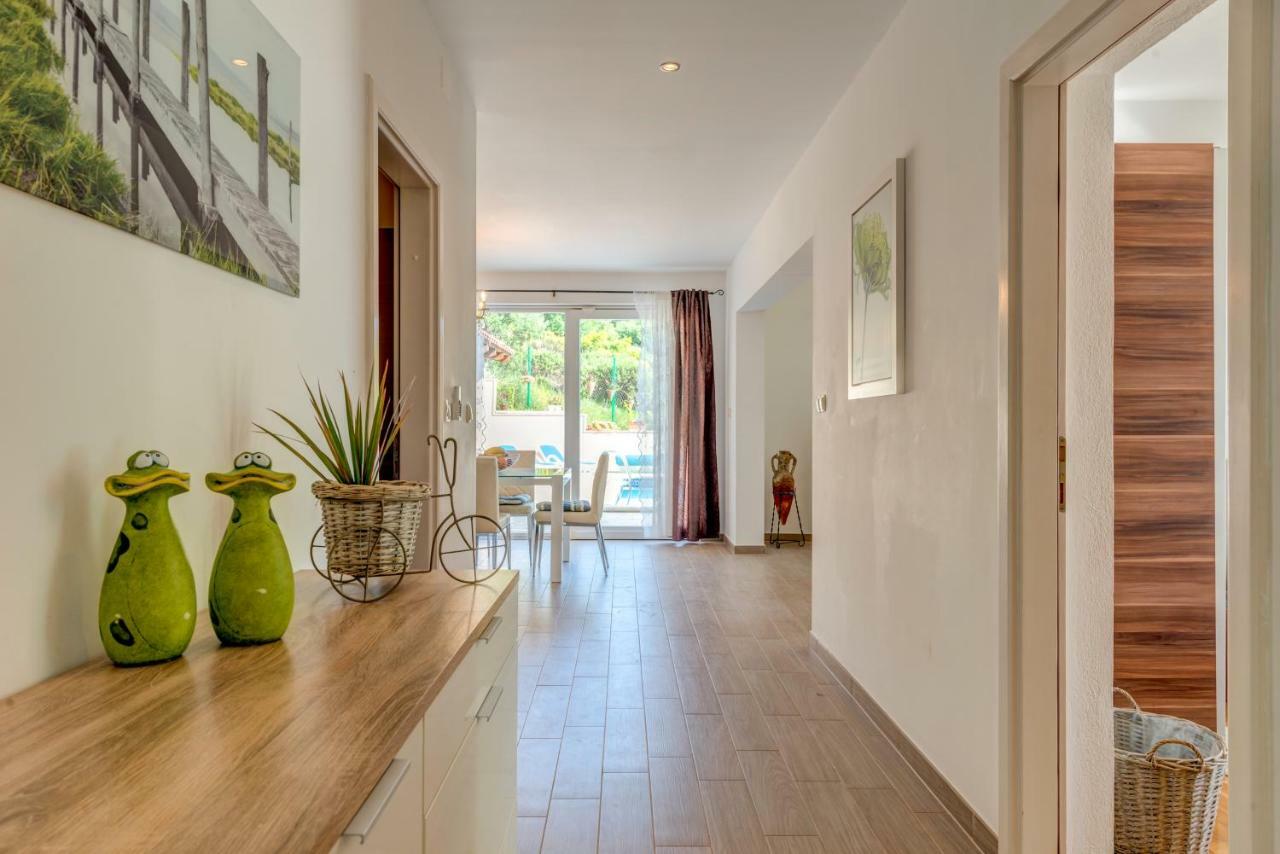 Holiday Home Figa Omiš Dış mekan fotoğraf