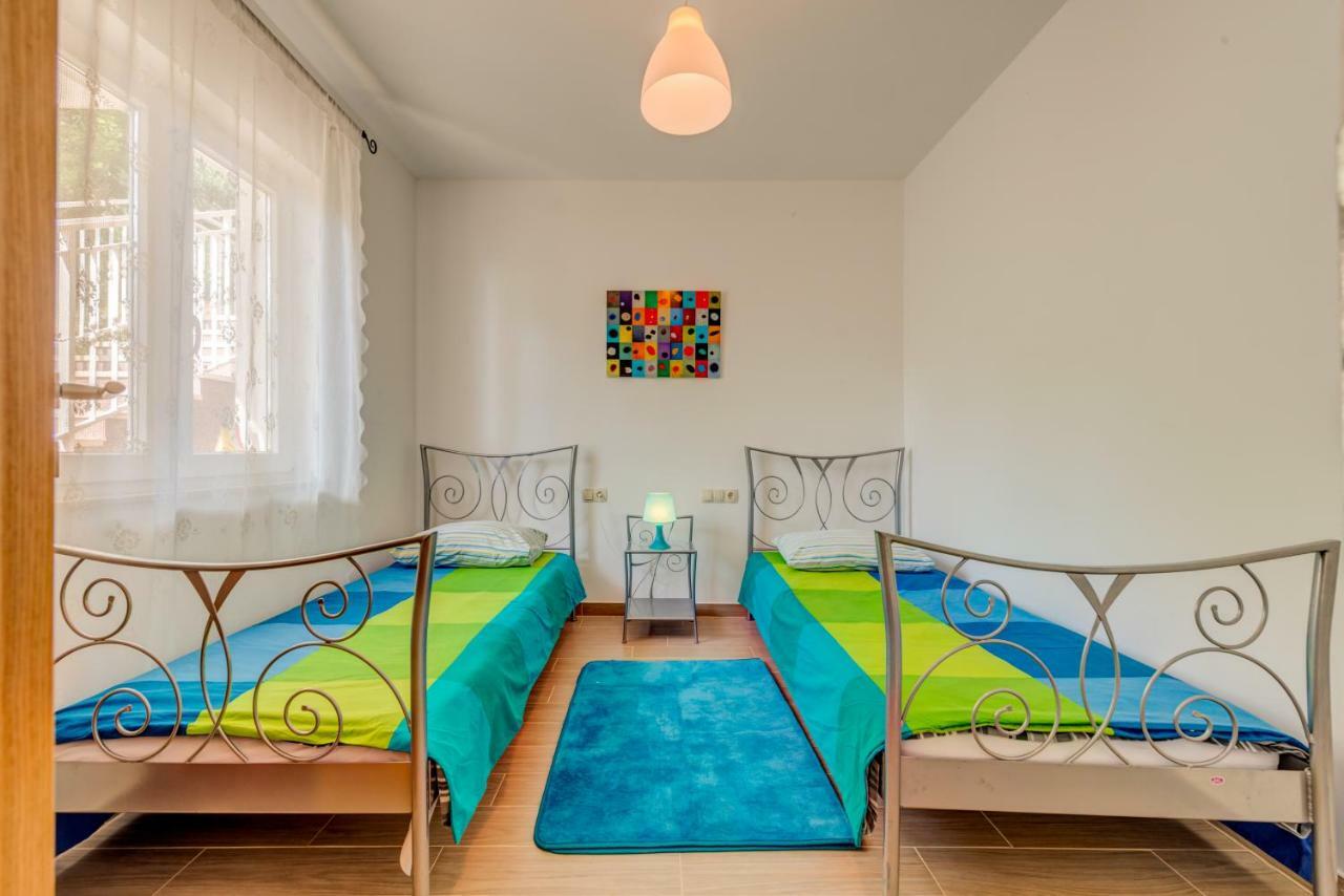 Holiday Home Figa Omiš Dış mekan fotoğraf