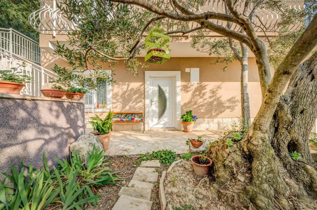 Holiday Home Figa Omiš Dış mekan fotoğraf