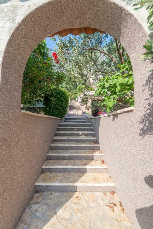 Holiday Home Figa Omiš Dış mekan fotoğraf