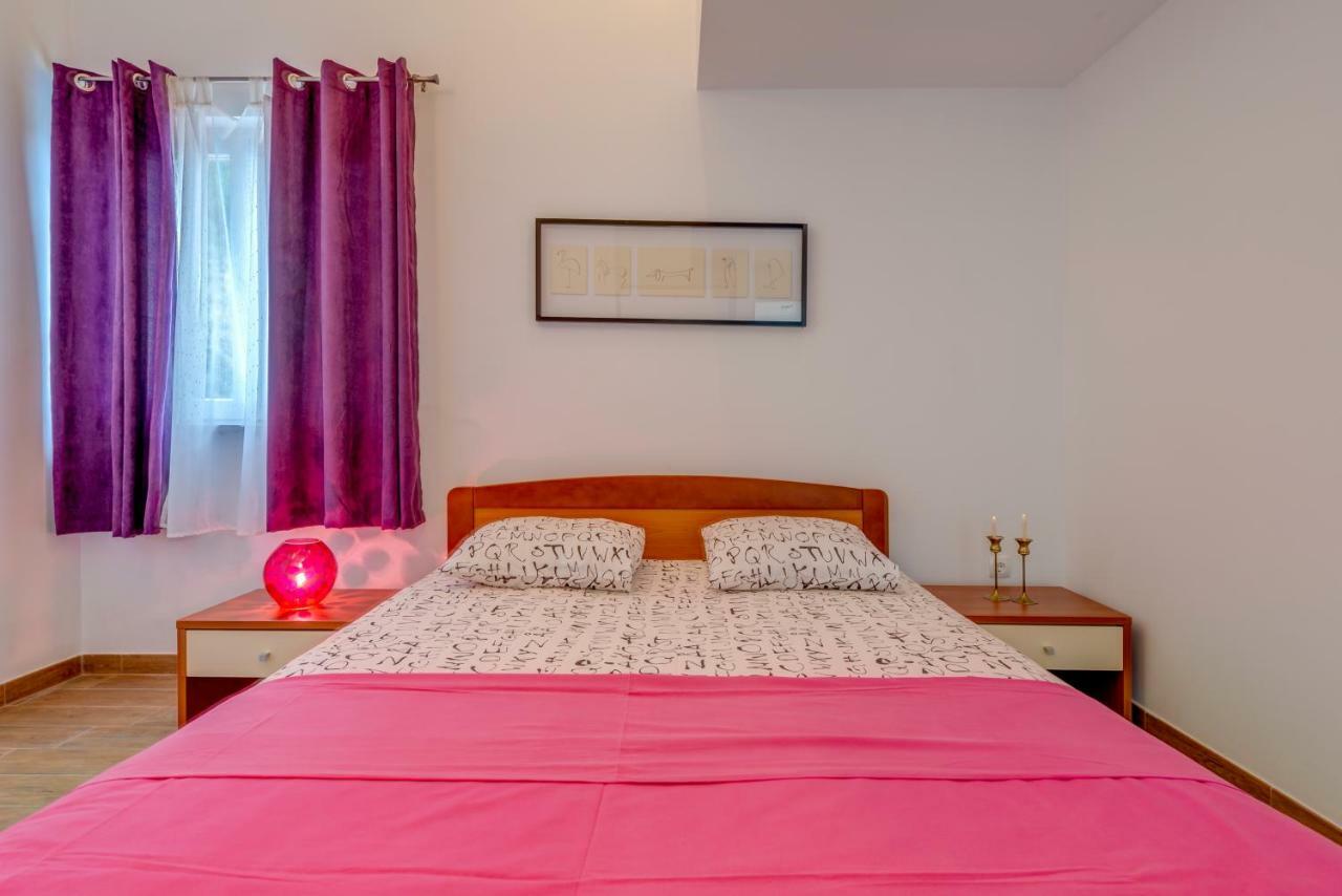 Holiday Home Figa Omiš Dış mekan fotoğraf