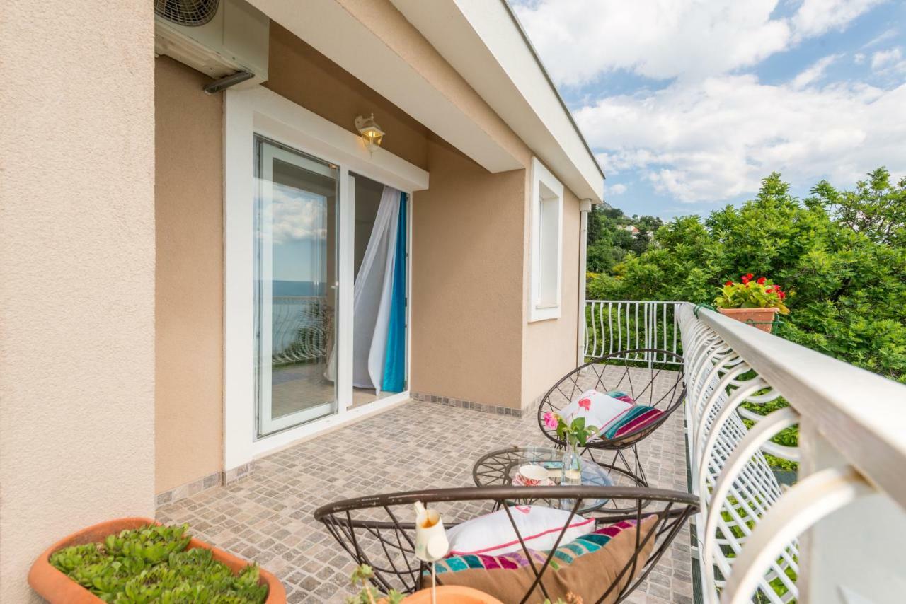 Holiday Home Figa Omiš Dış mekan fotoğraf