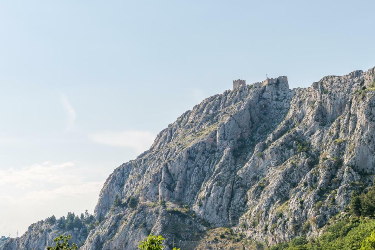 Holiday Home Figa Omiš Dış mekan fotoğraf